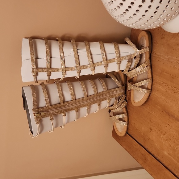 Stuart Weitzman Camia Sparta High Sandals - Picture 2 of 4